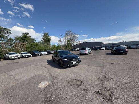 Used 2024 Toyota Camry XSE FWD image 14