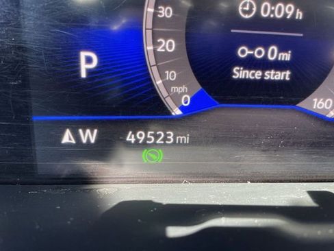 Used 2022 Volkswagen Taos SE FWD image 12