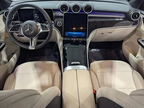 Used 2026 Mercedes-Benz GLC 300 image 18