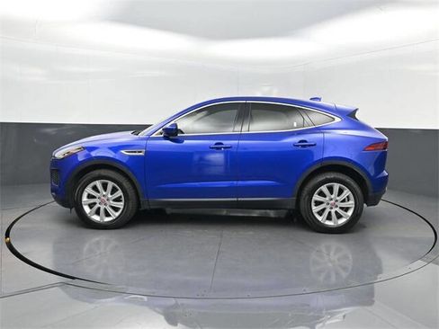 Used 2018 Jaguar E-PACE S image 2