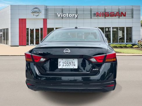 Used 2025 Nissan Altima 2.5 SV AWD/4WD image 3