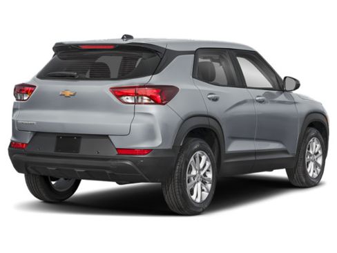 Certified 2026 Chevrolet TrailBlazer LS w/ LS Convenience Package FWD image 2