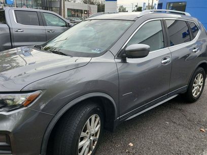 Used 2019 Nissan Rogue SV