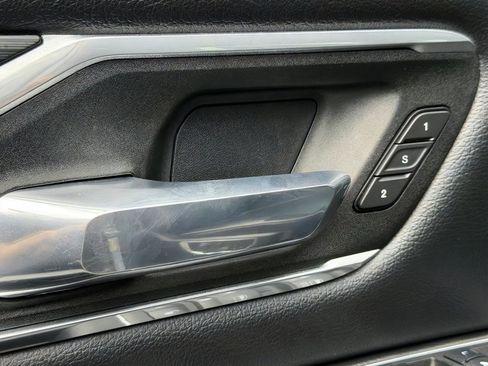 Used 2023 RAM 1500 Laramie AWD/4WD image 16