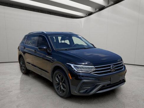 Used 2024 Volkswagen Tiguan Wolfsburg Edition FWD image 7