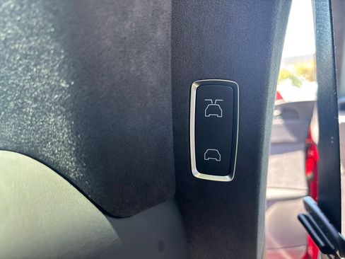 Used 2023 Tesla Model X AWD/4WD image 19