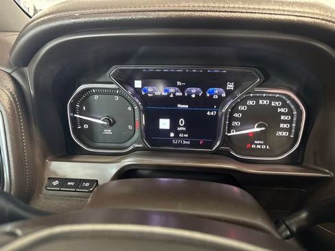 Used 2023 GMC Sierra 2500 Denali w/ Denali Black Diamond Edition AWD/4WD image 38