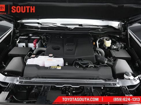 New 2026 Toyota Tundra Platinum AWD/4WD image 41