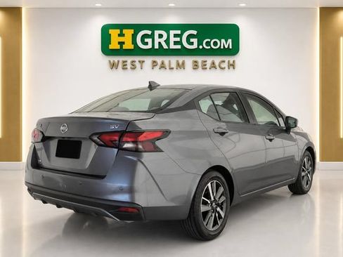 Used 2021 Nissan Versa SV FWD image 6