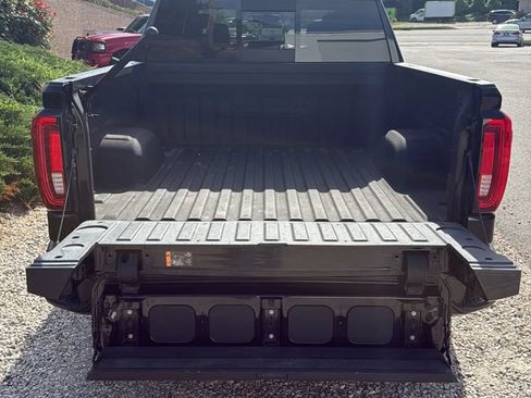 Used 2019 GMC Sierra 1500 Denali AWD/4WD image 19