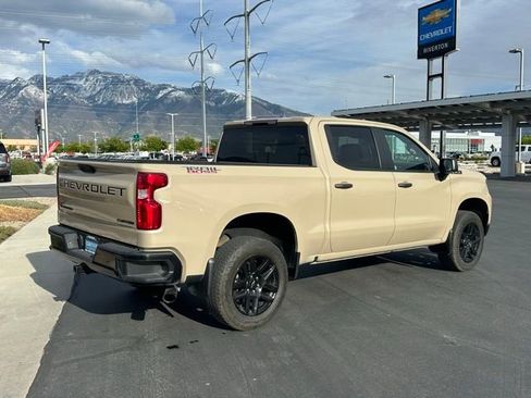 Certified 2023 Chevrolet Silverado 1500 Custom Trail Boss w/ LPO, Dark Essentials Package AWD/4WD image 23
