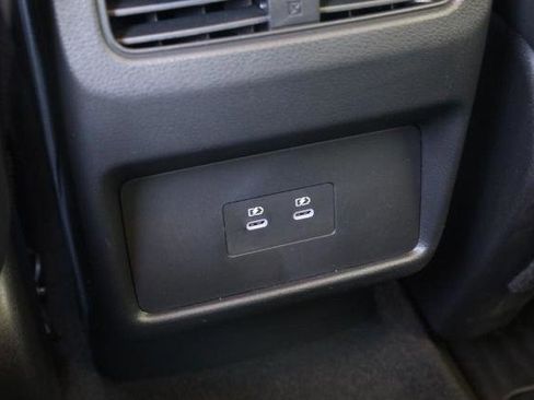 Certified 2025 Nissan Rogue SL AWD/4WD image 22