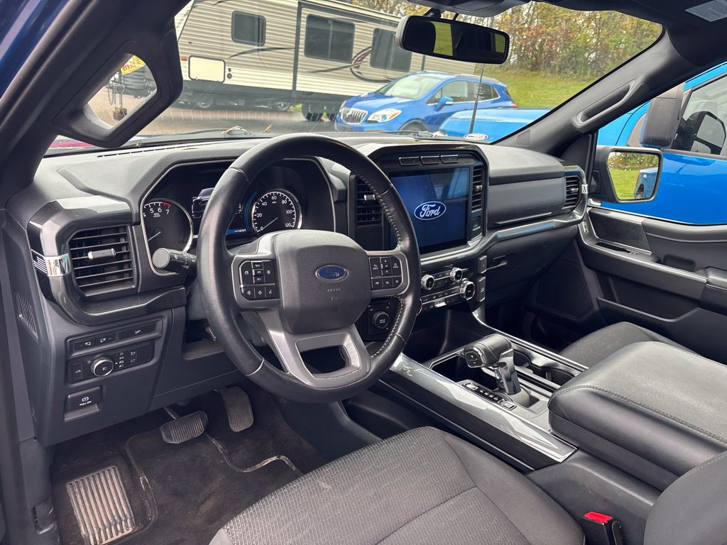 Used 2022 Ford F150 XLT w/ Equipment Group 302A High AWD/4WD image 6