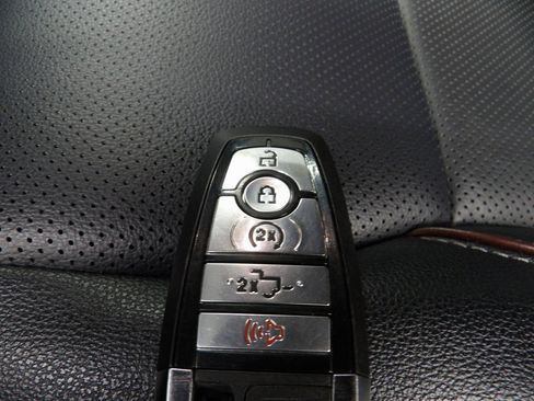 Used 2022 Ford F150 Lariat image 55