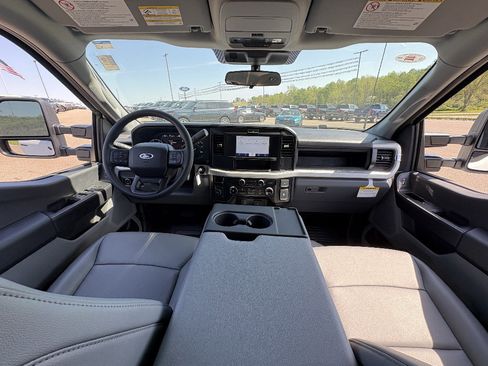 New 2026 Ford F350 XL w/ XL Chrome Package AWD/4WD image 21