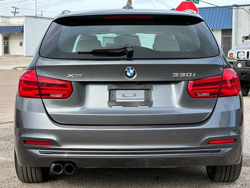 Used 2017 BMW 330i xDrive Wagon image 6