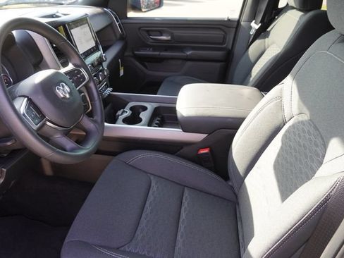 New 2026 RAM 1500 Express AWD/4WD image 17
