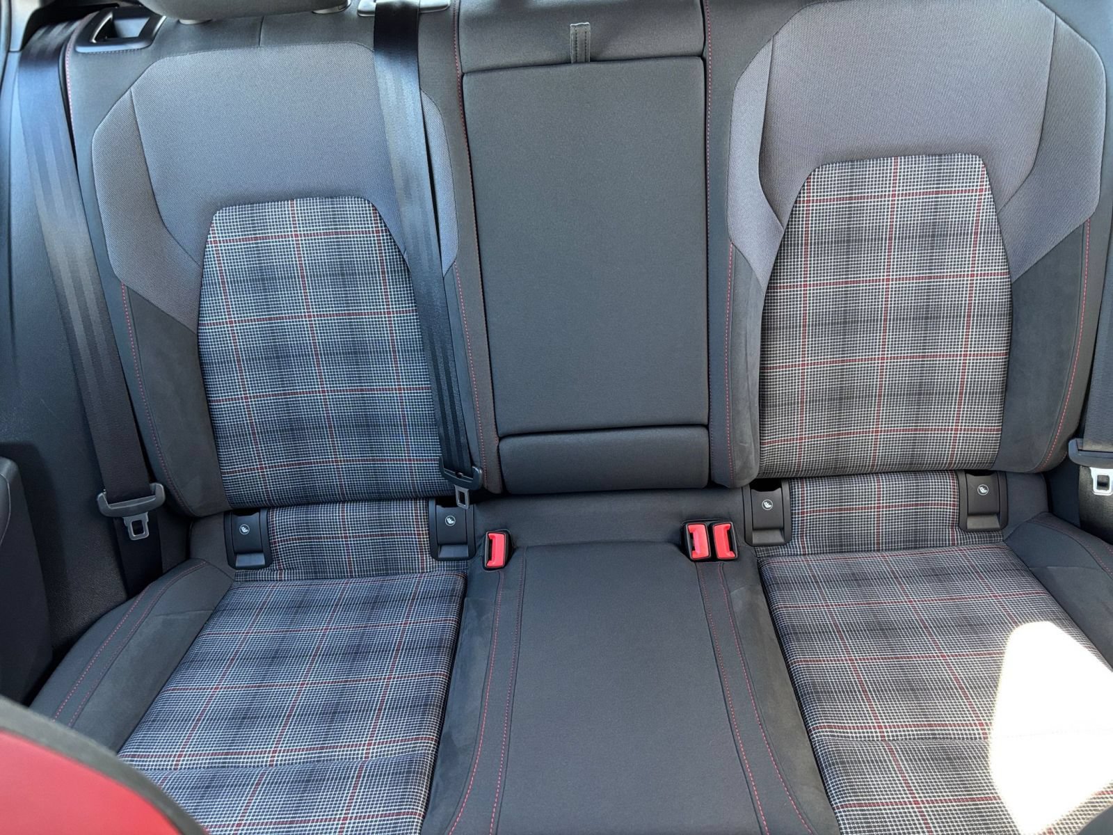 Used 2026 Volkswagen Golf S FWD image 38