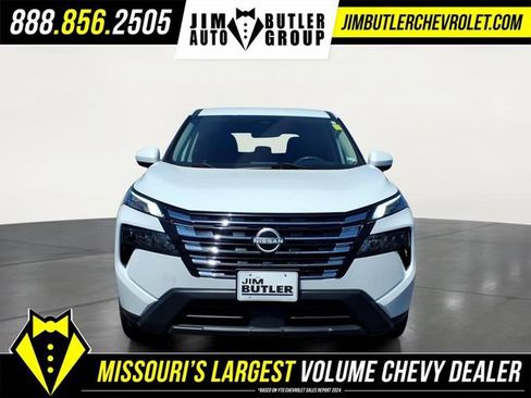 Used 2024 Nissan Rogue SV FWD image 27