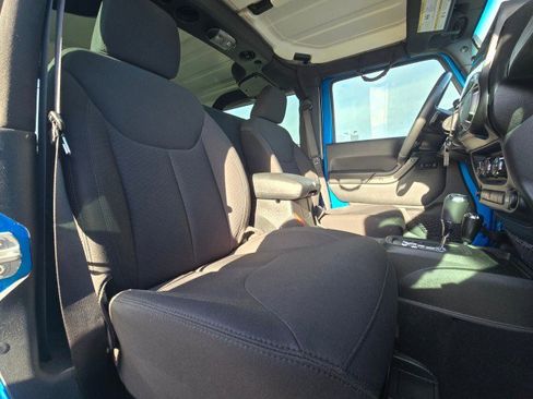 Used 2021 Jeep Cherokee Trailhawk w/ Sun, Sound & Nav Group image 52