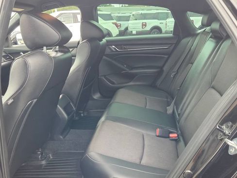 Used 2022 Honda Accord Sport image 13