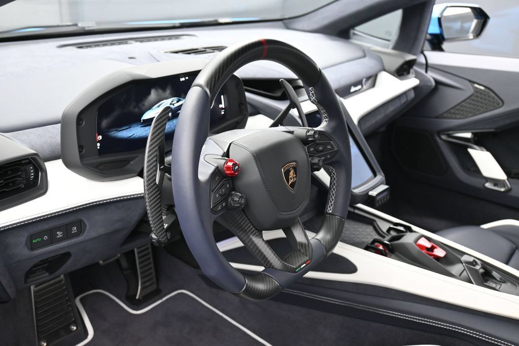 Used 2026 Lamborghini Temerario AWD/4WD image 15