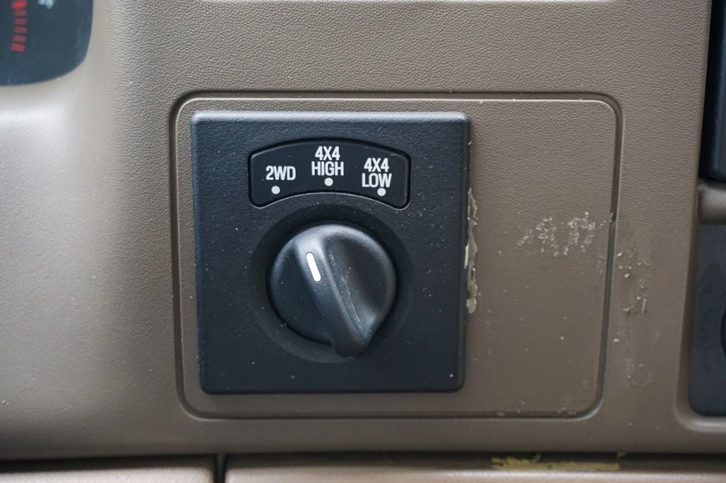 Used 2001 Ford F250 4x4 SuperCab Super Duty image 44