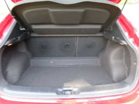 Used 2017 Nissan Rogue Sport S w/ S Appearance Package image 19