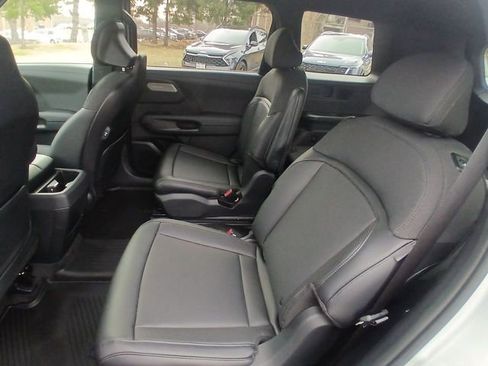 New 2027 Kia Telluride S image 23