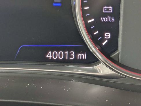 Used 2022 Chevrolet Traverse High Country FWD image 31