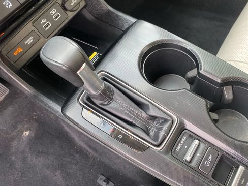 Used 2024 Honda Civic Touring image 26