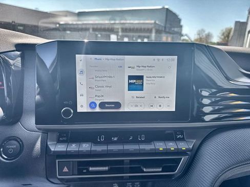 Used 2026 Toyota Camry SE image 24