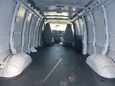 Certified 2025 Chevrolet Express 2500 Extended w/ Driver Convenience Package image 11