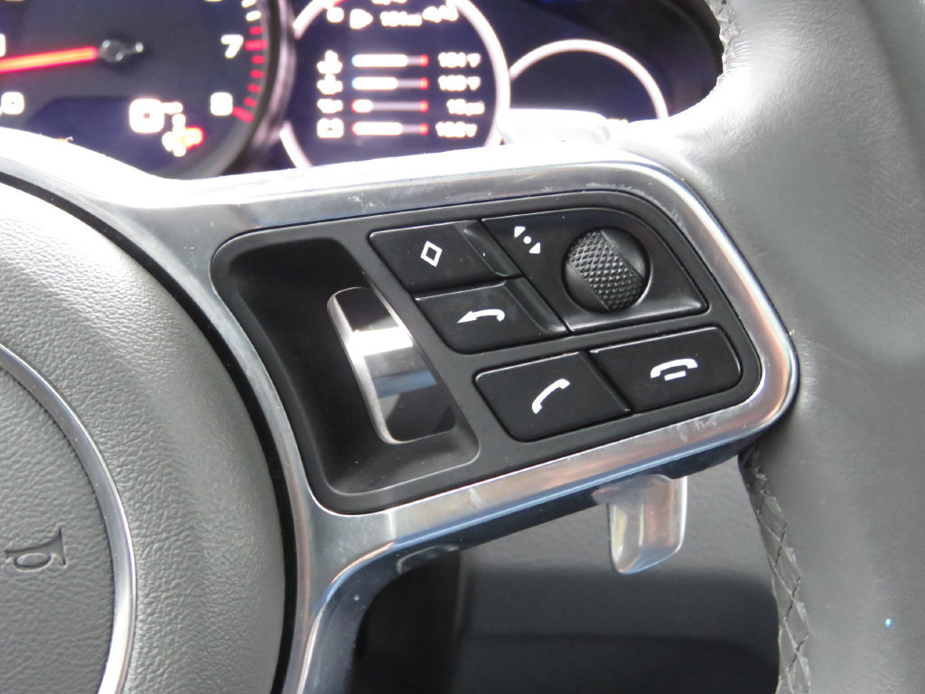 Used 2019 Porsche Cayenne S AWD/4WD image 23
