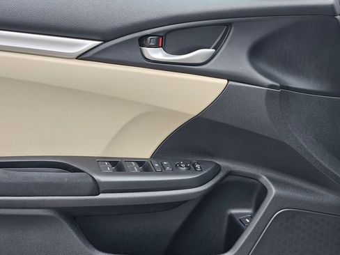 Used 2020 Honda Civic LX image 17