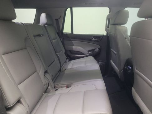 Used 2019 Chevrolet Tahoe LT AWD/4WD image 19