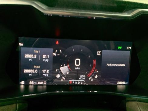 Used 2023 GMC Canyon Denali AWD/4WD image 26