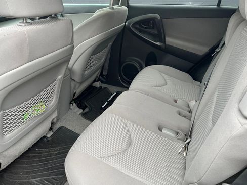 Used 2012 Toyota RAV4 4WD w/ Upgrade Value Pkg image 6