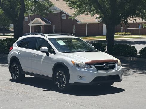 Used 2013 Subaru Crosstrek 2.0i Limited w/ Popular Pkg 2 AWD/4WD image 2