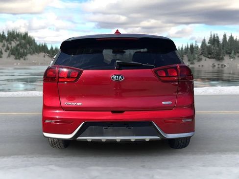 Used 2019 Kia Niro FE image 6