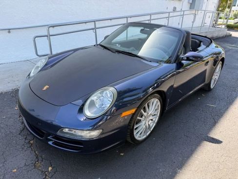 Used 2005 Porsche 911 Carrera RWD image 7