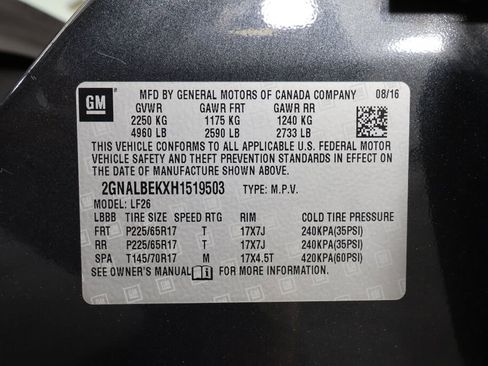 Used 2017 Chevrolet Equinox LS image 37