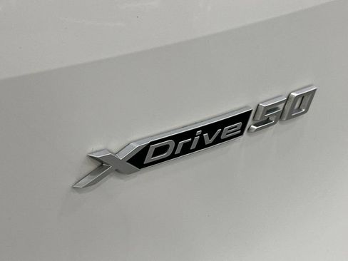 Used 2024 BMW iX xDrive50 AWD/4WD image 34