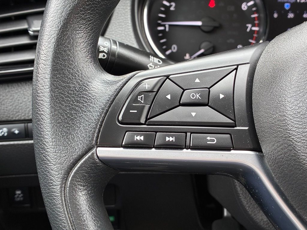 Used 2019 Nissan Rogue Sport S AWD/4WD image 20