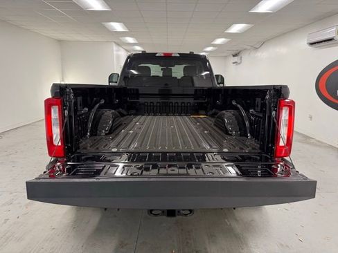Used 2023 Ford F350 XLT image 9