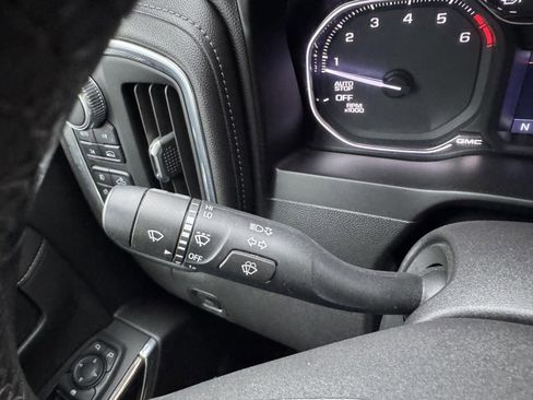 Used 2020 GMC Sierra 1500 Elevation w/ Elevation Value Package image 18