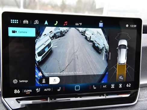 New 2025 Volkswagen Tiguan S image 13