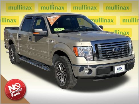 Used 2010 Ford F150 XLT image 1
