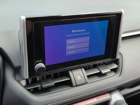 Used 2024 Toyota RAV4 XLE w/ Convenience Package FWD image 19