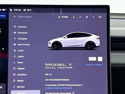 Used 2026 Tesla Model Y Long Range AWD/4WD image 40